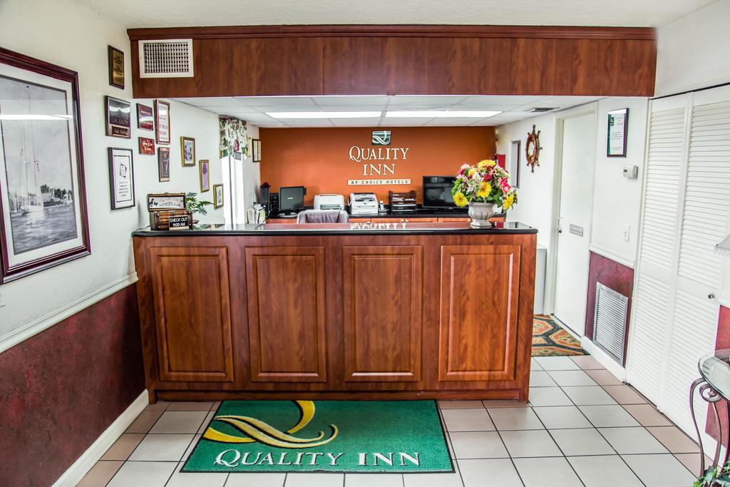 Quality Inn Bradenton - Sarasota North Buitenkant foto