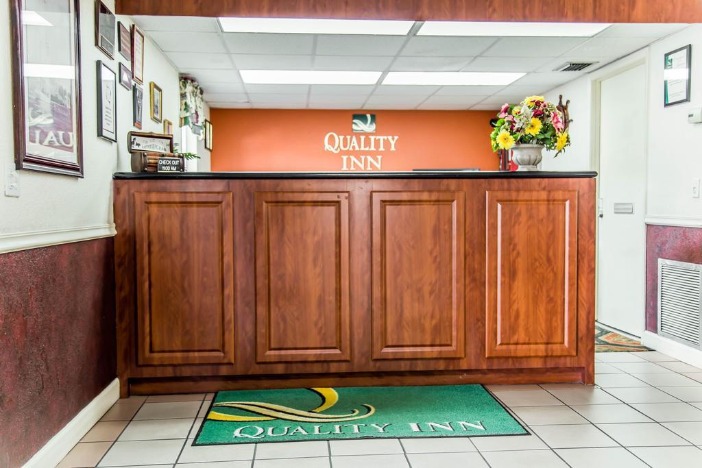 Quality Inn Bradenton - Sarasota North Buitenkant foto
